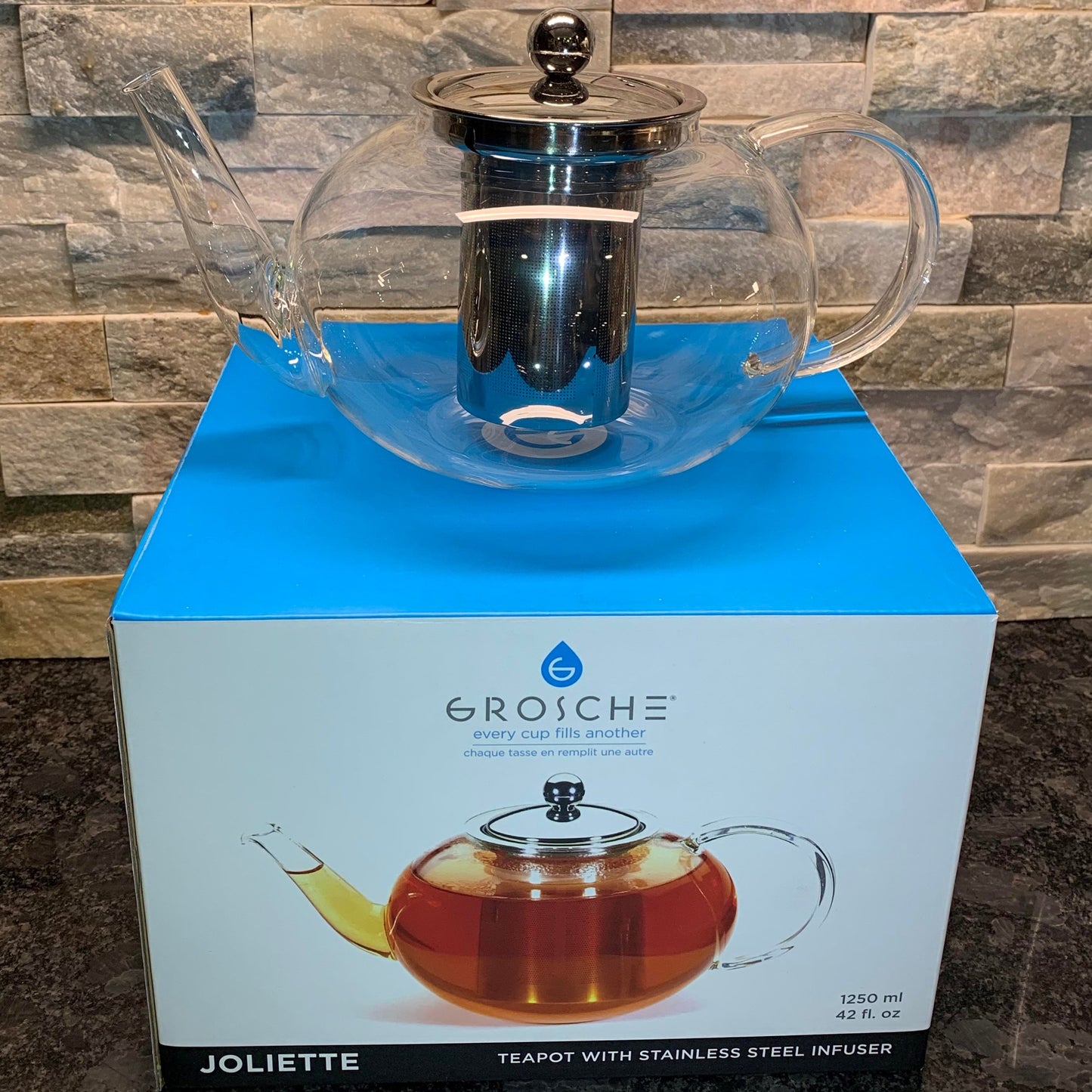 Grosche Joliette Teapot
